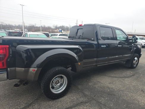 Used 2017 Ford F350 King Ranch w/ King Ranch Ultimate Package image 8