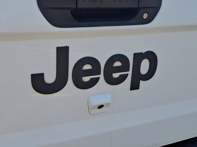 Used 2020 Jeep Gladiator Sport w/ Quick Order Package 24S AWD/4WD image 30