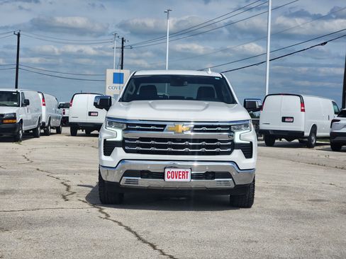 Used 2022 Chevrolet Silverado 1500 LTZ AWD/4WD image 2