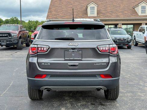 Used 2023 Jeep Compass Limited w/ Sun and Sound Group AWD/4WD image 10