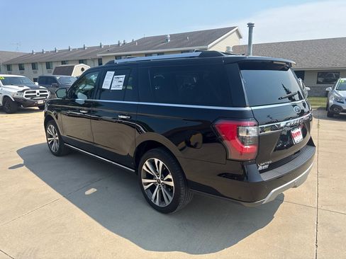Used 2021 Ford Expedition Max Limited AWD/4WD image 3