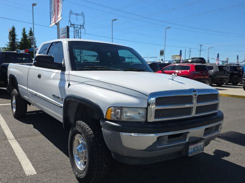 Used 2002 Dodge Ram 2500 Truck 4x4 Quad Cab image 3