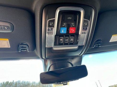 New 2025 RAM 3500 Limited image 21