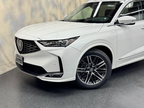 New 2026 Acura MDX w/ Advance Package image 2