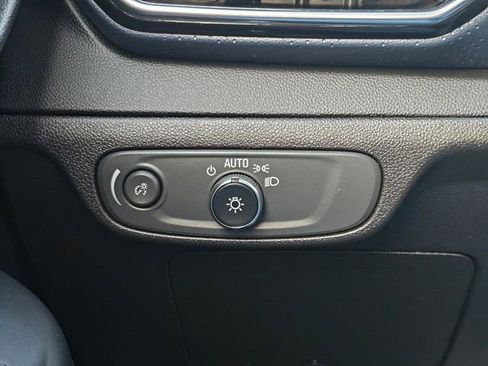 Certified 2023 Chevrolet Bolt EUV Premier w/ Sun & Sound Package image 32