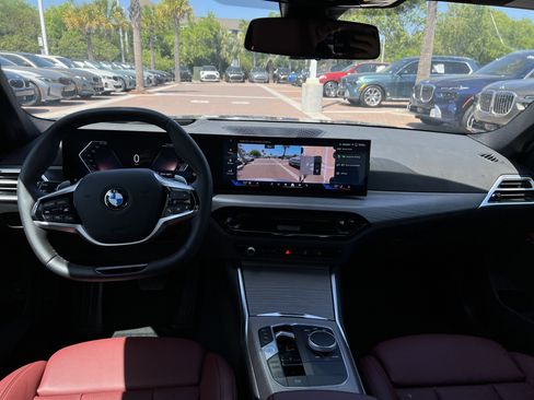 Used 2025 BMW 330i Sedan image 29