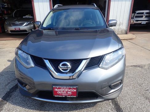 Used 2016 Nissan Rogue SV w/ SV Premium Package AWD/4WD image 3