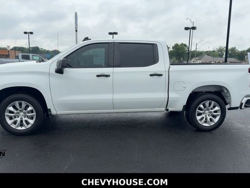 Used 2022 Chevrolet Silverado 1500 Custom RWD image 5