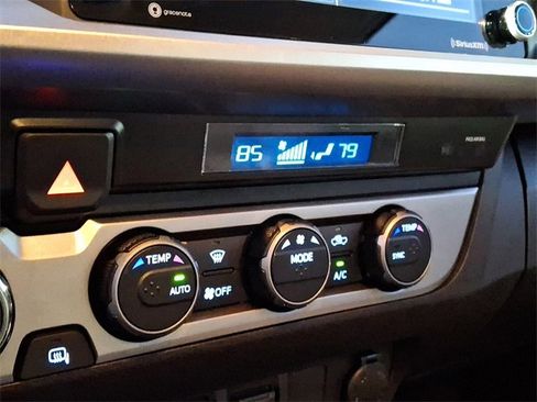 Certified 2022 Toyota Tacoma SR5 image 22