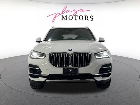 Certified 2023 BMW X5 xDrive45e w/ Climate Comfort Package AWD/4WD image 3