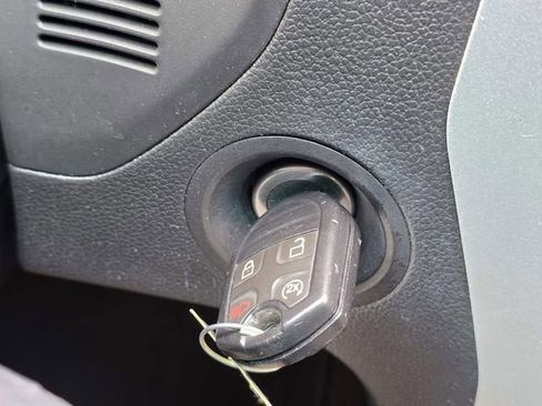 Used 2015 Ford Explorer XLT w/ Equipment Group 202B image 20