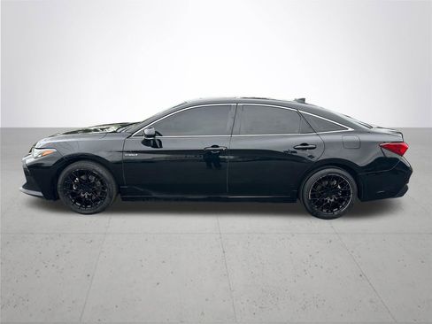 Used 2020 Toyota Avalon Limited w/ Advanced Safety Package FWD image 10