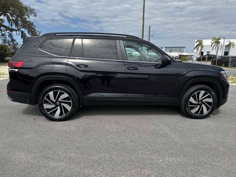 Used 2024 Volkswagen Atlas SE image 7