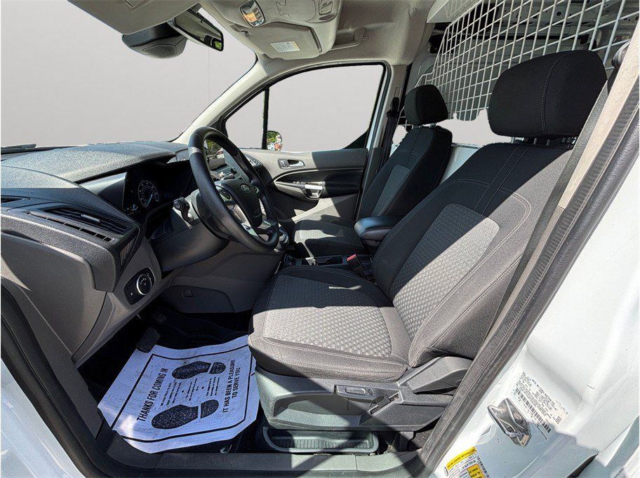 Used 2023 Ford Transit Connect XLT FWD image 2