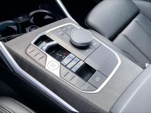 Used 2024 BMW 330i Sedan RWD image 16