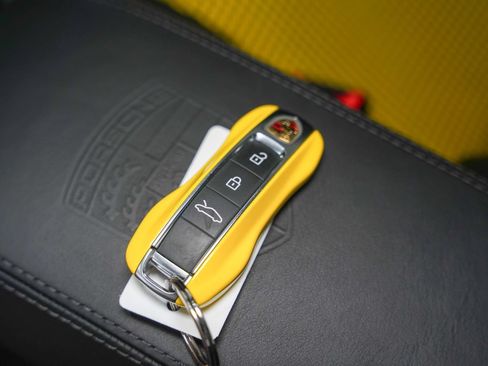 Used 2023 Porsche 911 GT3 w/ Chrono Package RWD image 51