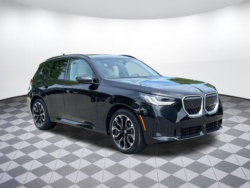 Certified 2025 BMW X3 xDrive30i w/ M Sport Package AWD/4WD image 6