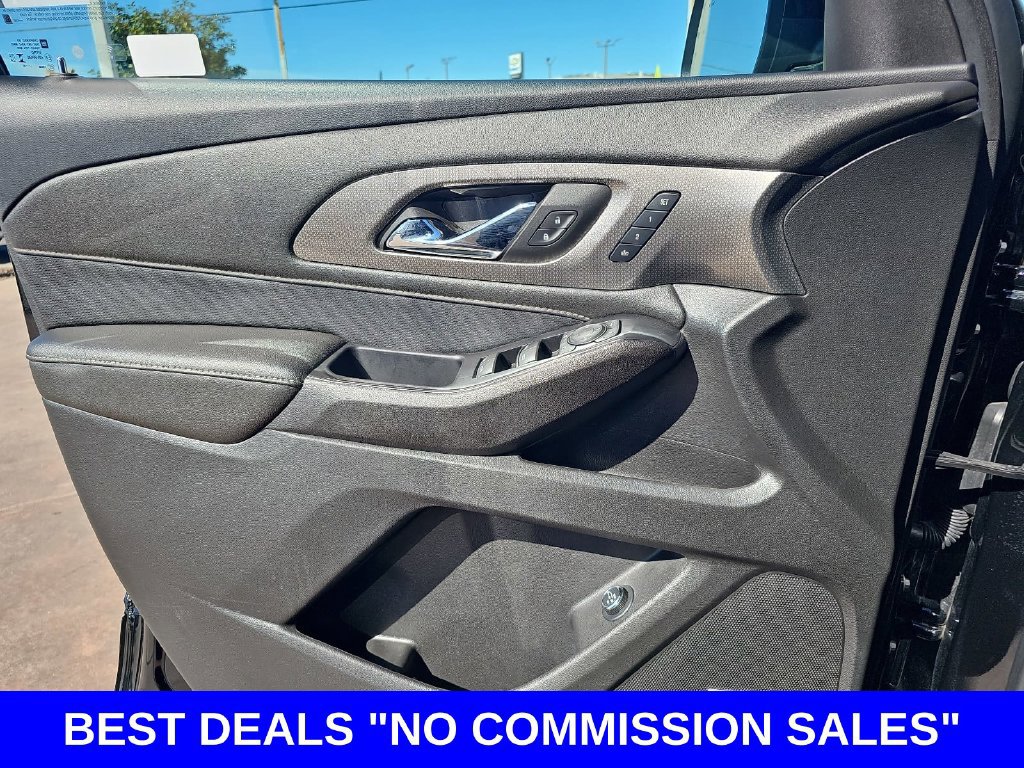 Used 2023 Chevrolet Traverse Premier w/ Redline Edition AWD/4WD image 29