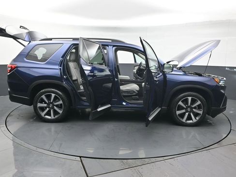 Certified 2023 Honda Pilot Elite image 57