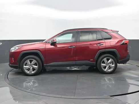Used 2019 Toyota RAV4 Limited w/ Limited Grade Weather Package AWD/4WD image 7