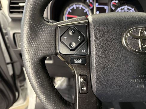 Used 2024 Toyota 4Runner TRD Off-Road image 11