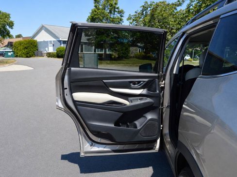 Used 2019 Subaru Ascent Premium AWD/4WD image 15