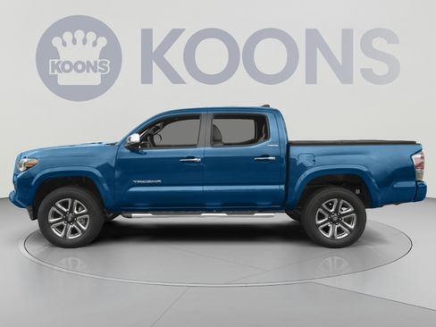 Used 2016 Toyota Tacoma Limited w/ Towing Package AWD/4WD image 4
