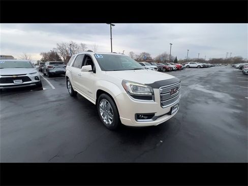 Used 2015 GMC Acadia Denali image 2