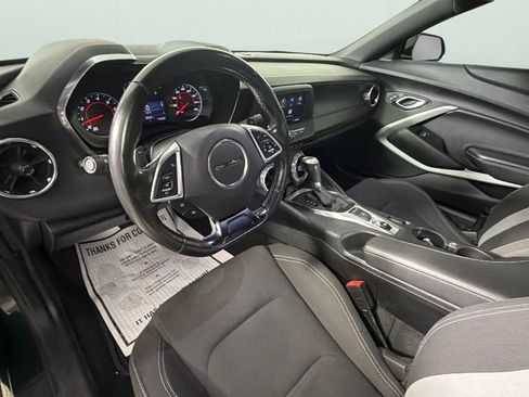 Certified 2020 Chevrolet Camaro LT RWD image 18
