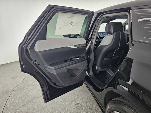 New 2026 Cadillac Optiq Sport 1 image 15