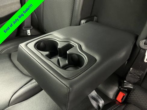 Used 2024 Jeep Compass Latitude AWD/4WD image 21