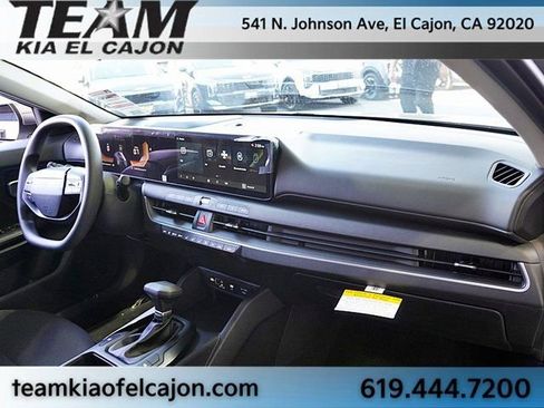 New 2026 Kia K4 LXS image 11