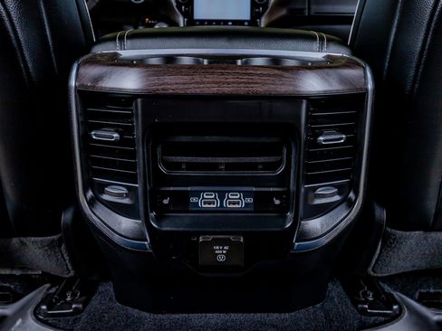 Used 2025 RAM 1500 Laramie w/ Laramie Southwest Edition image 33