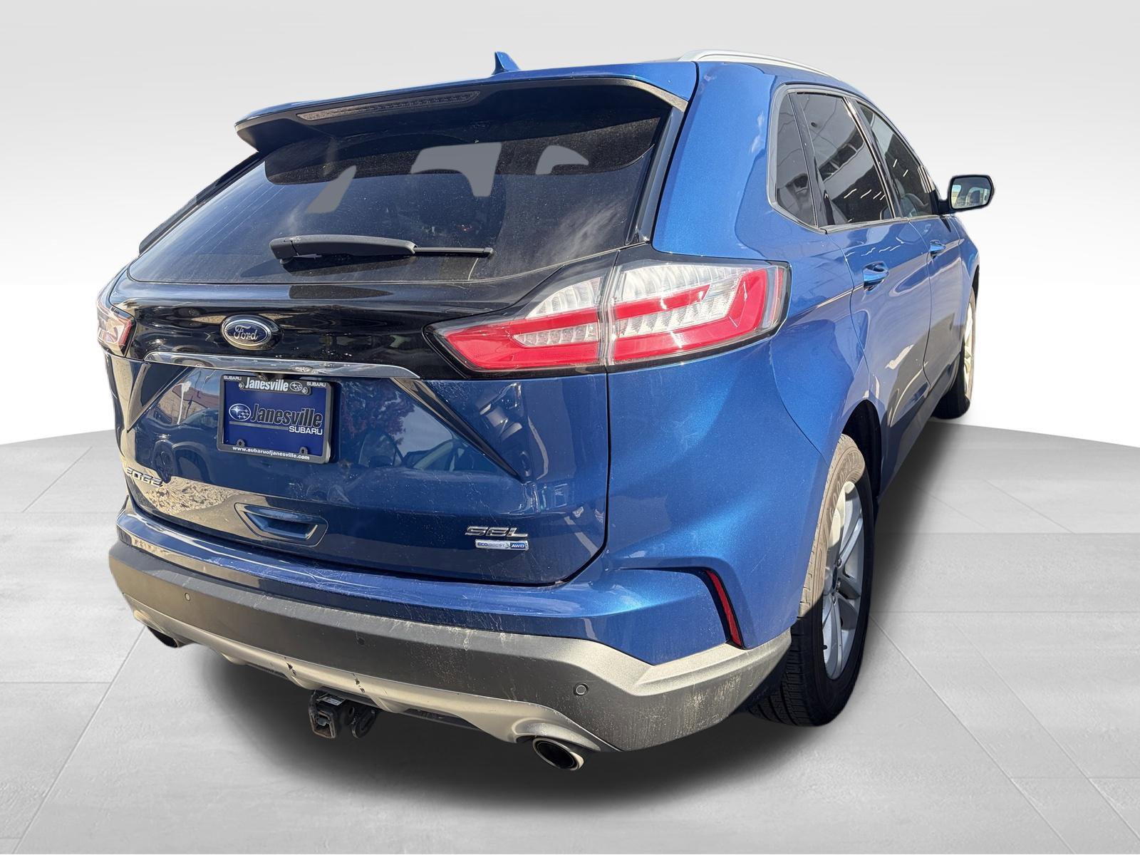 Used 2020 Ford Edge SEL w/ Convenience Package AWD/4WD image 4