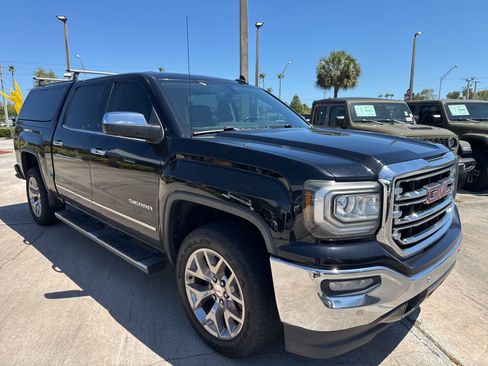 Used 2017 GMC Sierra 1500 SLT w/ SLT Premium Package image 20
