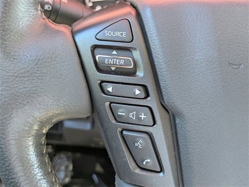 Used 2022 Nissan Frontier SV image 22