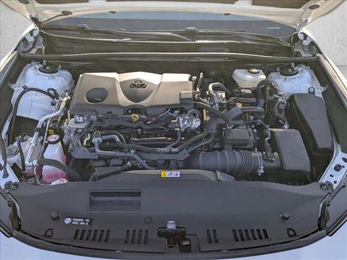 Used 2025 Toyota Camry LE FWD image 21