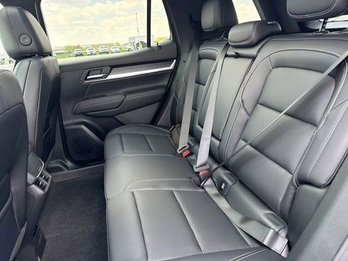 New 2026 GMC Terrain Elevation w/ Elevation Premium Package AWD/4WD image 33