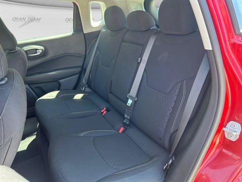 Used 2021 Jeep Compass Sport w/ Cold Weather Group FWD image 22