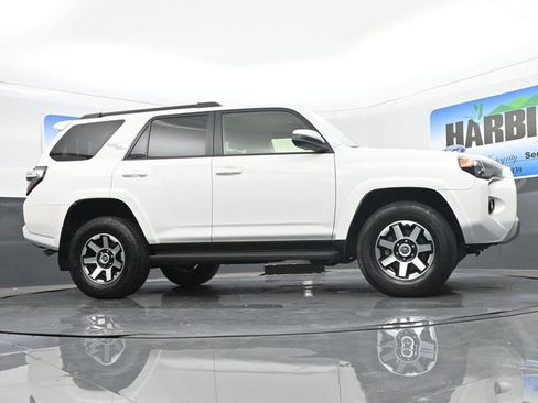 Used 2024 Toyota 4Runner TRD Off-Road image 22