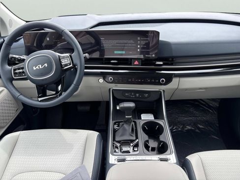 New 2026 Kia Carnival SX Prestige FWD image 13