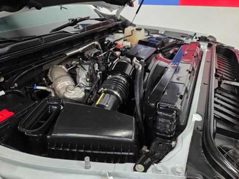 Used 2024 GMC Sierra 2500 AT4 w/ AT4 Premium Plus Package AWD/4WD image 96