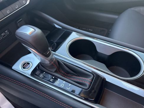 Certified 2025 Nissan Altima 2.5 SR image 19