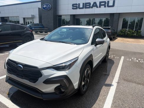 Used 2024 Subaru Crosstrek 2.5i Limited w/ Popular Package #3A AWD/4WD image 4