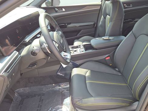 New 2026 Kia K5 GT image 18