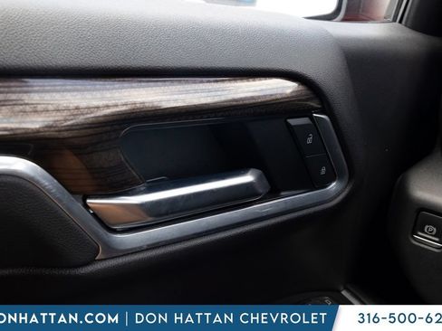 Used 2022 Chevrolet Silverado 1500 LT AWD/4WD image 10