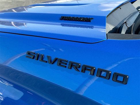 New 2026 Chevrolet Silverado 1500 Custom w/ LPO, Dark Essentials Package image 18