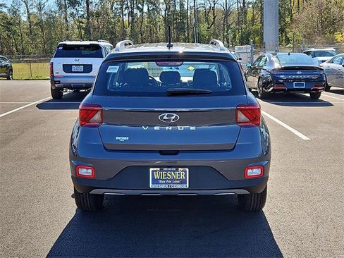 New 2026 Hyundai Venue SEL image 6