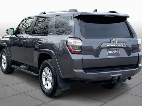 Used 2021 Toyota 4Runner SR5 Premium image 11