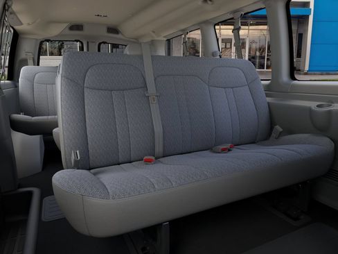 New 2026 Chevrolet Express 2500 LT w/ LT Preferred Equipment Group RWD image 21